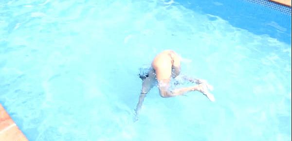 trendsPOV Sex at the Swimming Pool, BLOWJOB, FOOTJOB, LICKING PUSSY